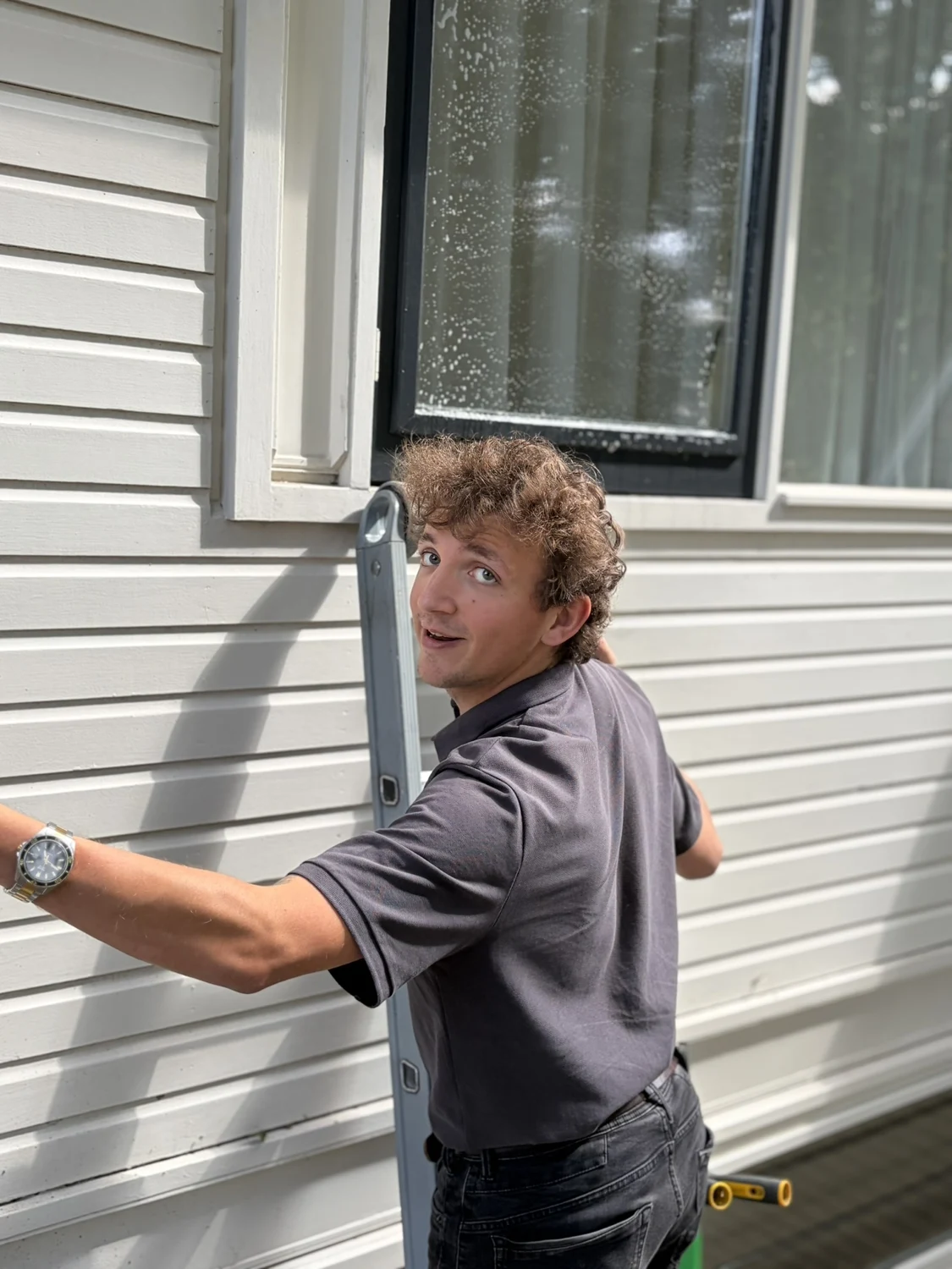 Teun Bevers met zijn materiaal